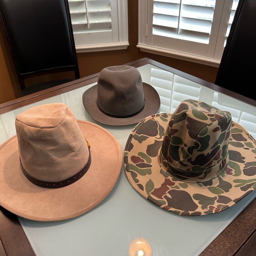 3 hats